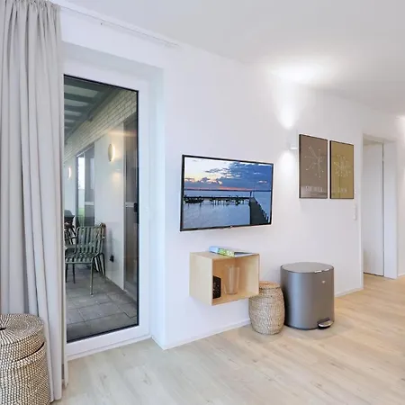 Lovely In Lembruchduemmer Apartament Lembruch